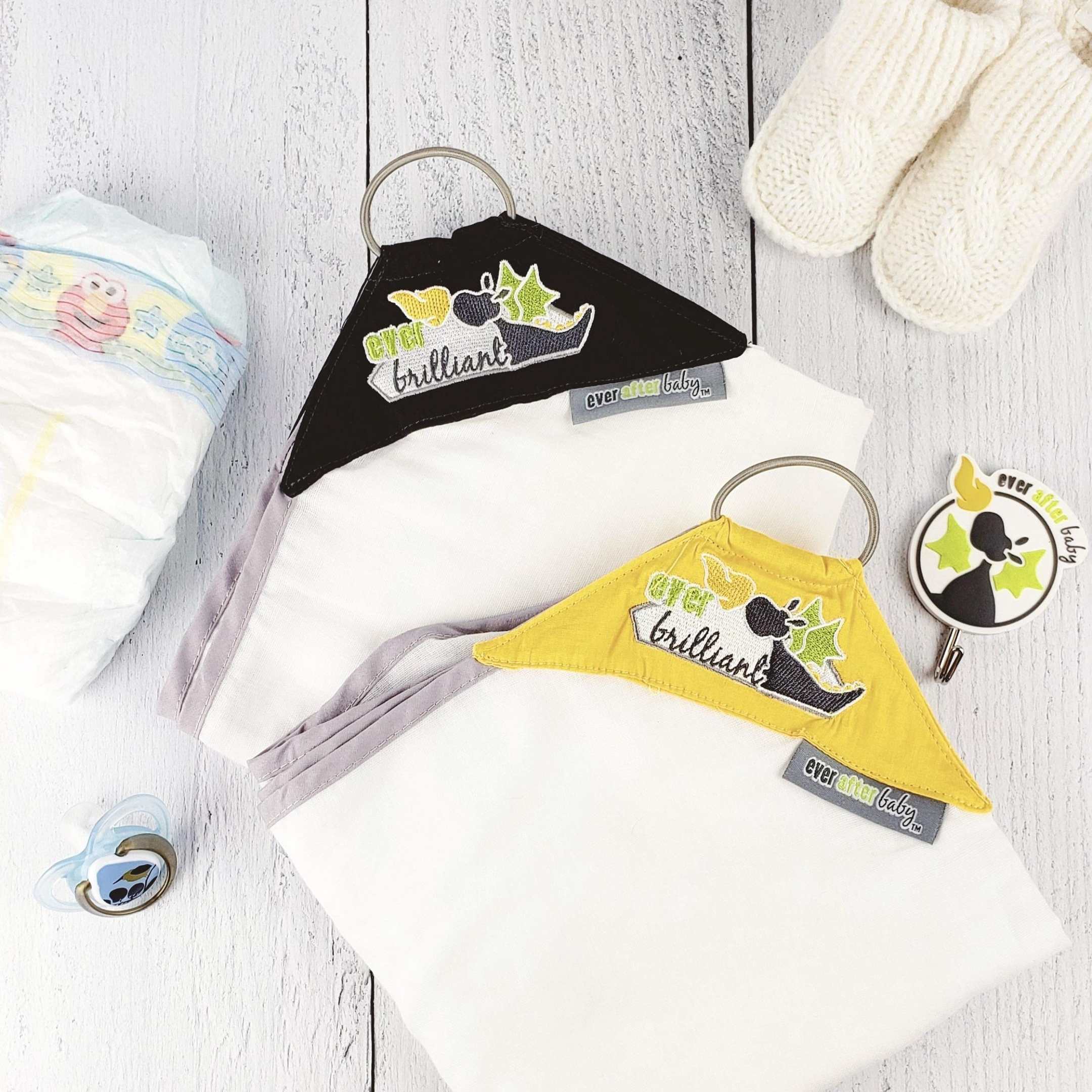 Dribble Shield™ 2-pack Multipurpose Cloths in Brilliant  Dribble Shield™ 2-pack Multipurpose Cloths in Brilliant